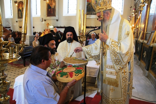 Κύριο Θέμα: Λατρευτικός Αὔγουστος