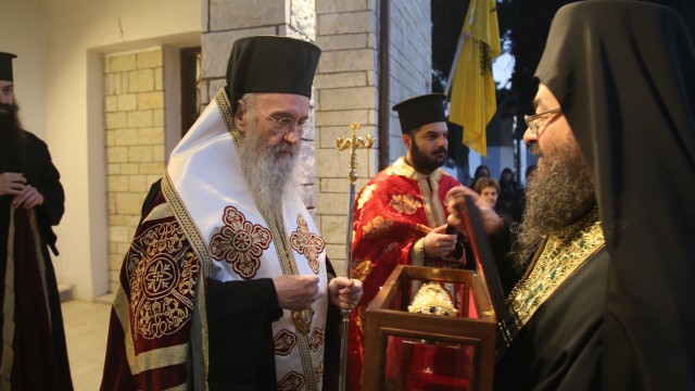 Τό Ἱερό Λείψανο τοῦ Ἁγίου Πολυκάρπου ἀπό τήν Ἀμπελακιώτισσα στήν Μαμουλάδα