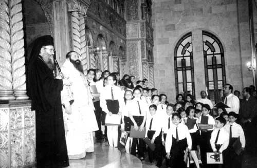 Κύριο θέμα: Επίσκεψη του Μητροπολίτου κ. Ιεροθέου - Στην Μέση Ανατολή