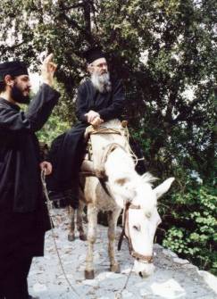 Αναστάσιμη αγρυπνία στο Όρος