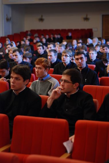 Επίσκεψη μετά από πρόσκληση - Στην καρδιά της Ρωσίας.  Ομιλίες και συζητήσεις σε Θεολογικές Σχολές