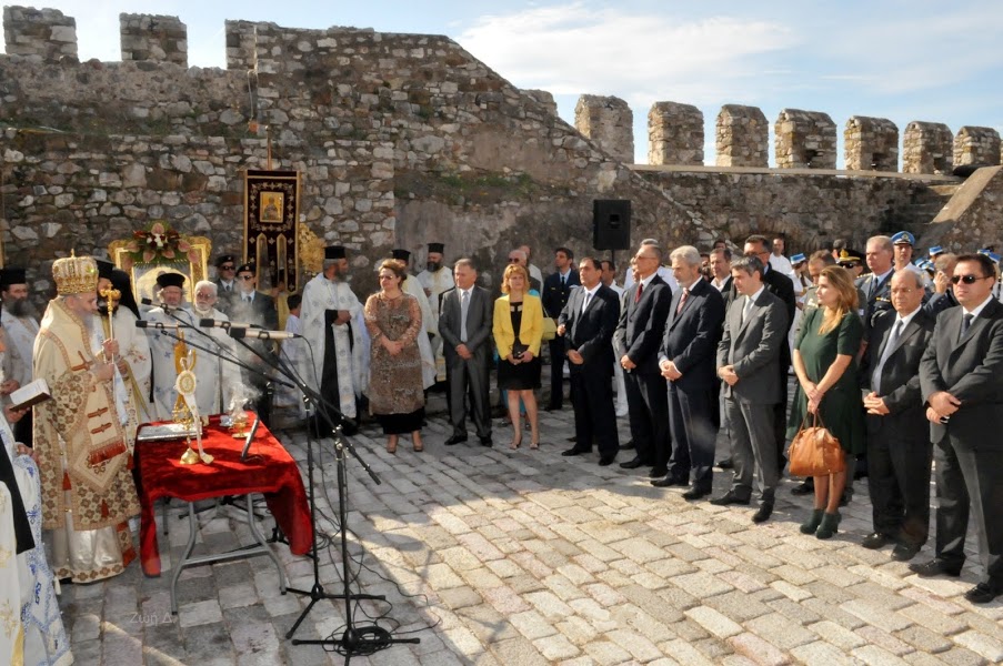 Ο άγιος Δημήτριος πολιούχος Ναυπάκτου, Λιτανεία εἰκόνος.