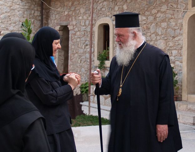 Γερόντισσα Φωτεινή, Ἀθηνῶν κ. Ιερώνυμος.